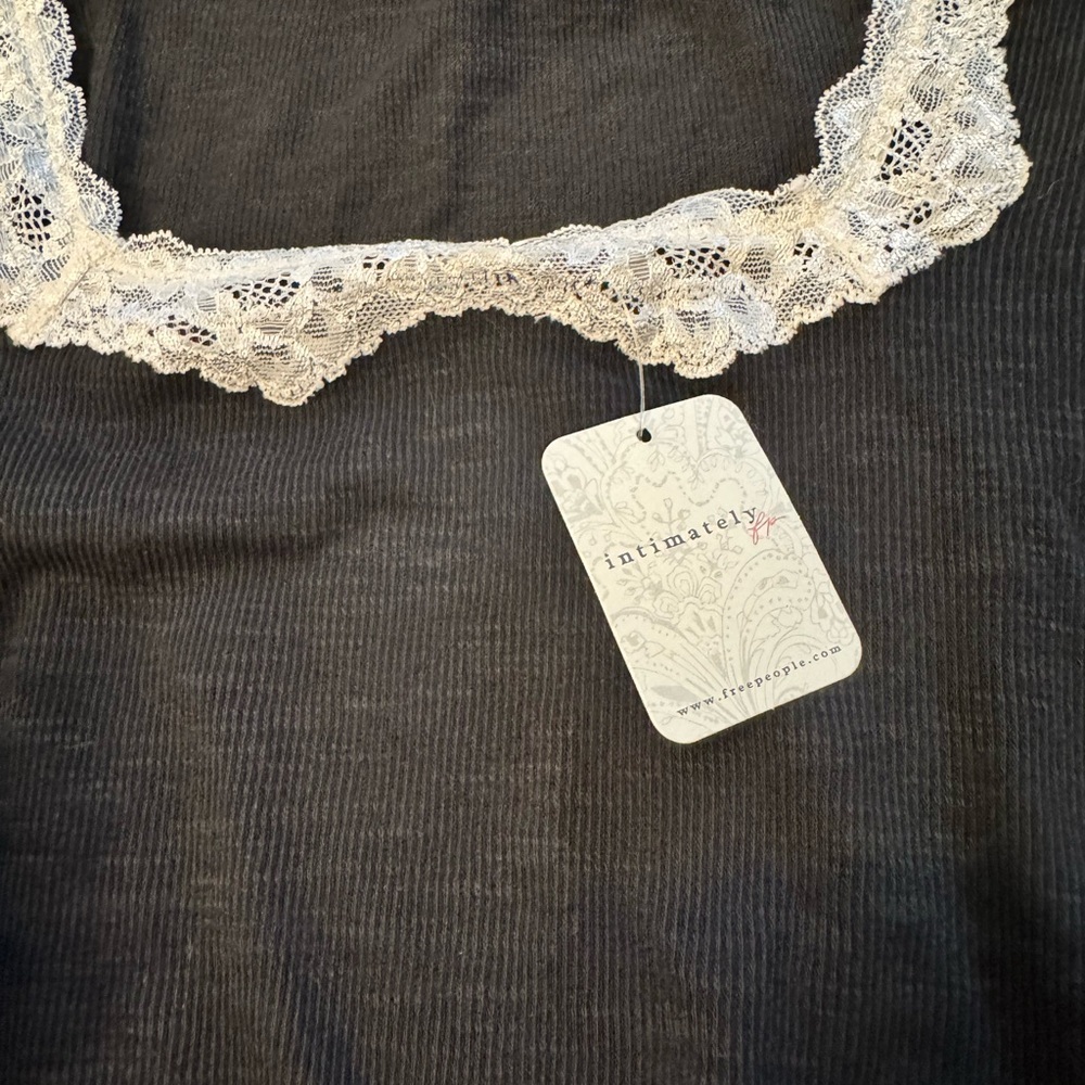 Free People Light Lace-Trim Black Long-Sleeve Women's Top - Picture 3 of 4